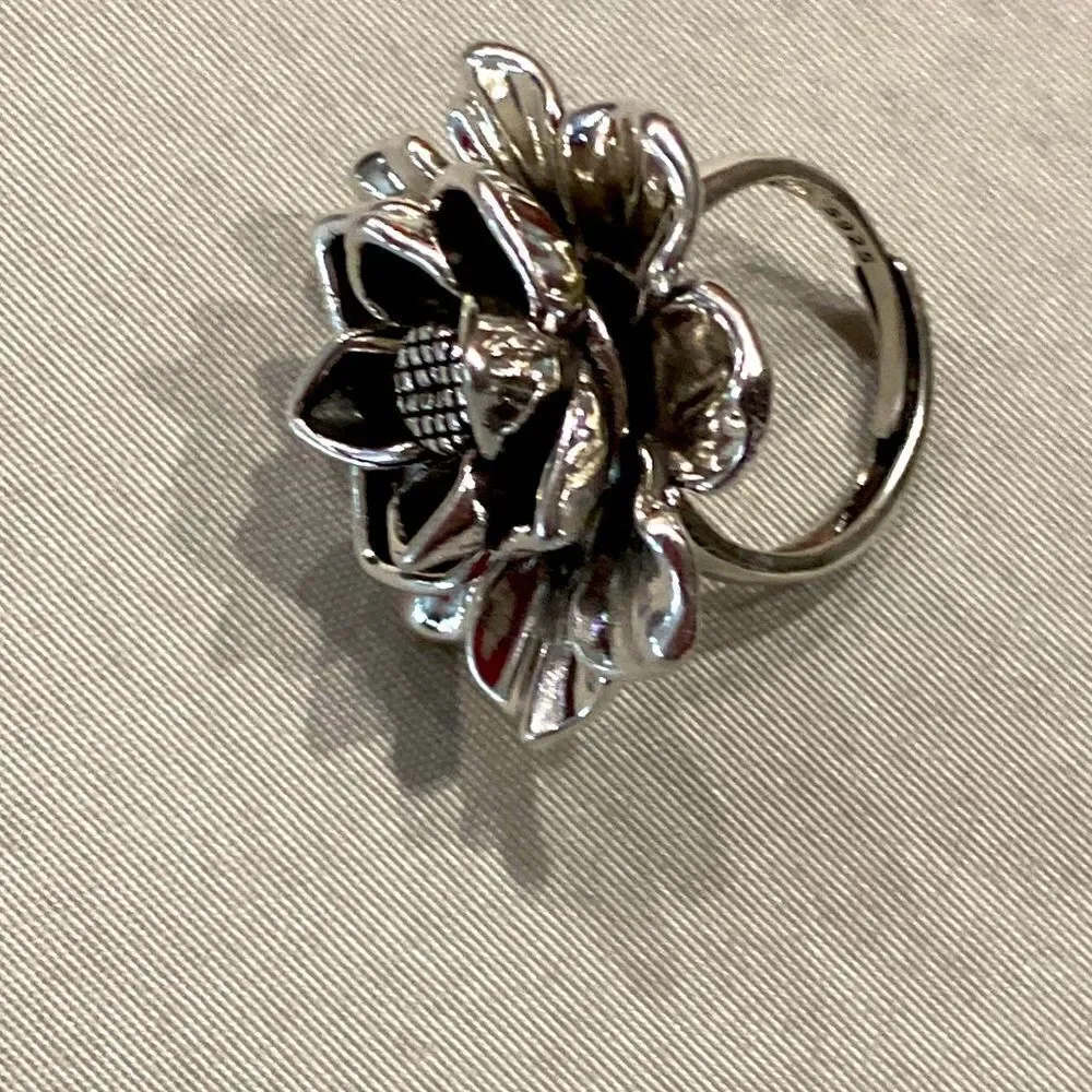 Antique Silver 3D Flower Statement Wrap Ring - NWT Adjustable